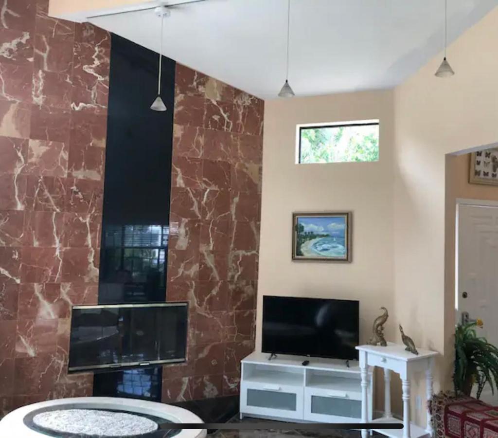 Large Luxury Studio With View In Santa Monica Buitenkant foto