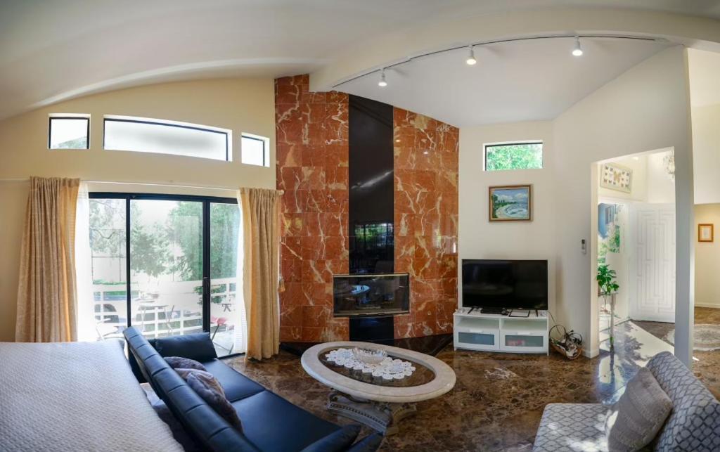Large Luxury Studio With View In Santa Monica Buitenkant foto